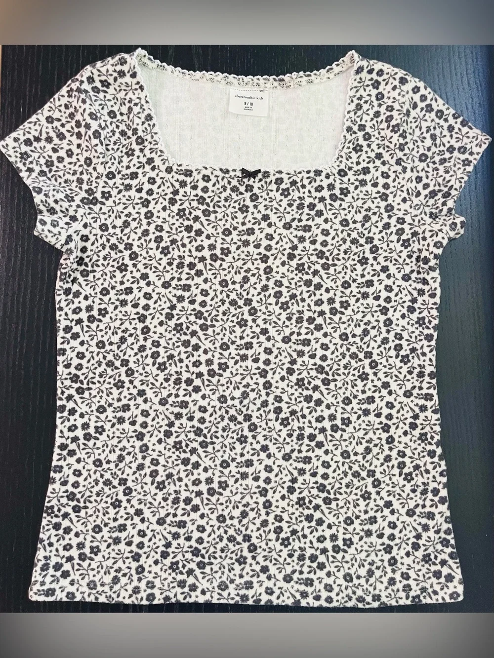 Abercrombie Kids Garden Floral Square-Neck Tee in white and Black